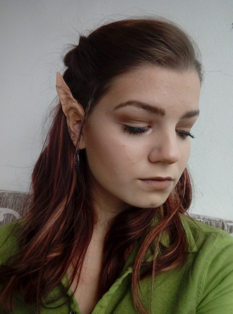 Elf ears (and make-up) – yoanashour